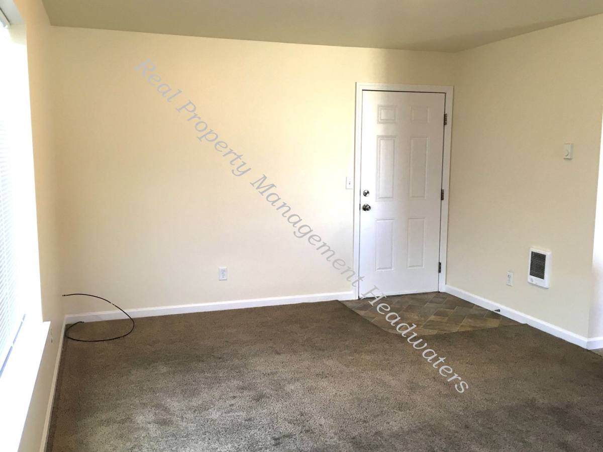 Apartment for rent at 1824 Missoula Ave, Helena, MT 59601