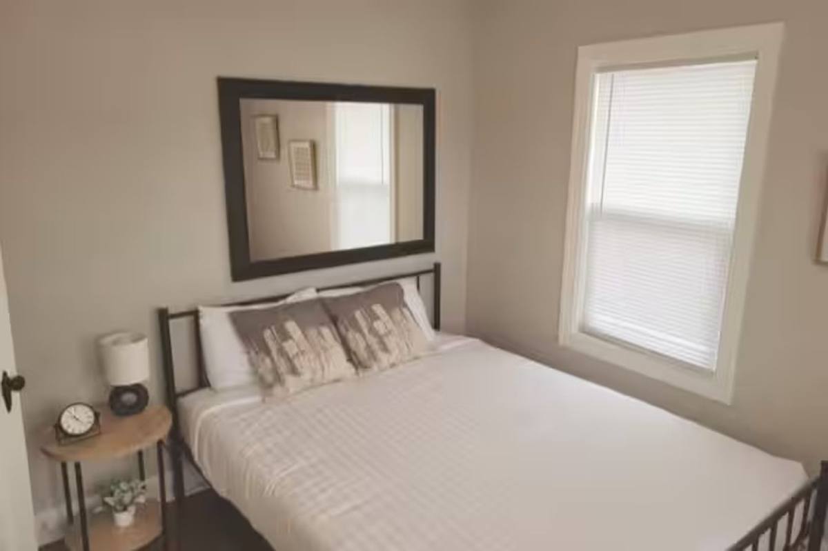 Apartment for rent at 4339 Wakeley, Omaha, NE 68131