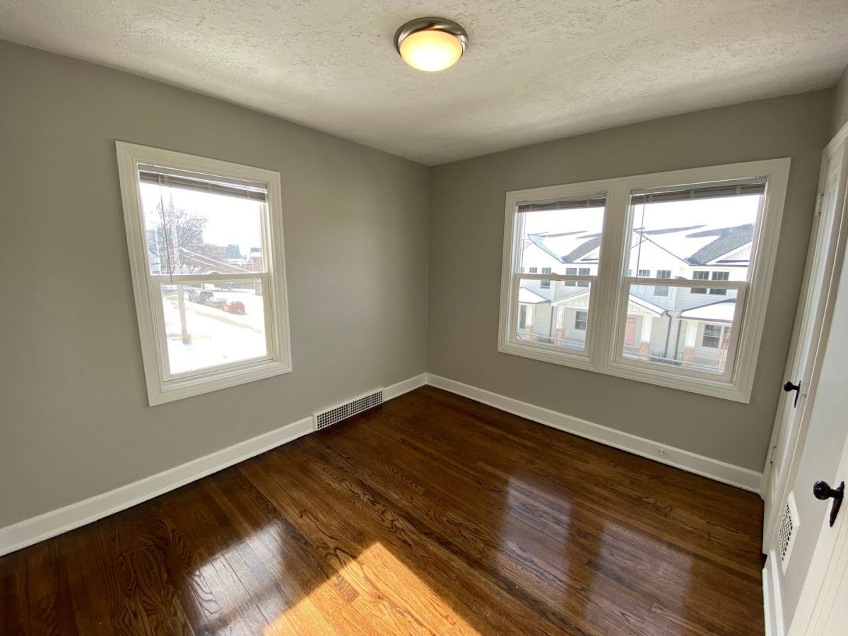 Apartment for rent at 4339 Wakeley, Omaha, NE 68131