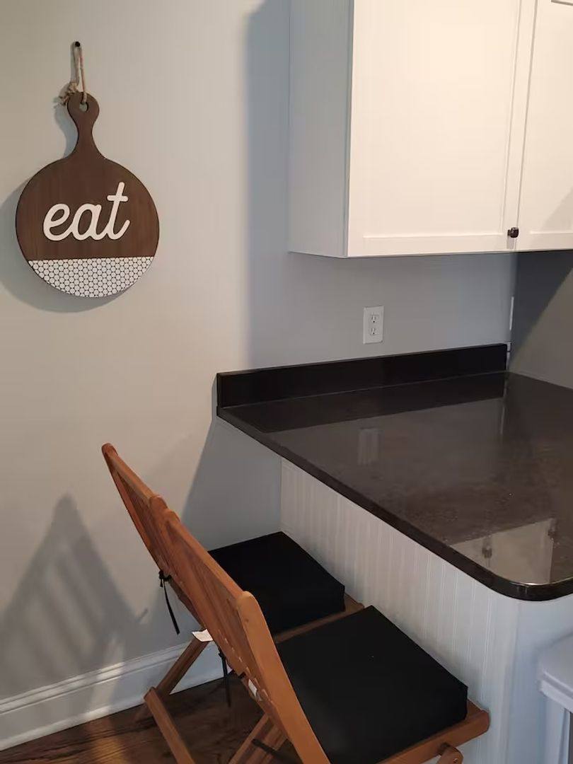 Apartment for rent at 4339 Wakeley, Omaha, NE 68131
