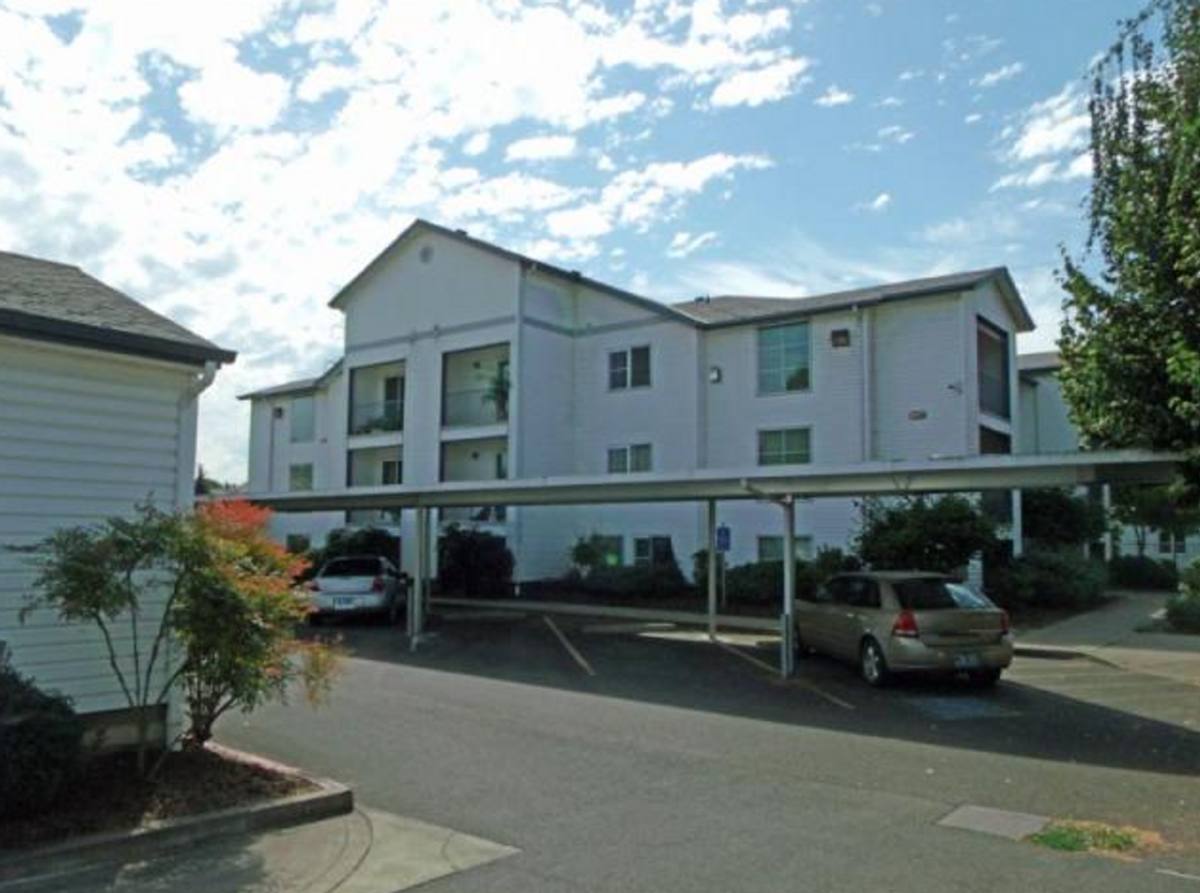 Apartment for rent at 960 Anderson Lane, Springfield, OR 97477