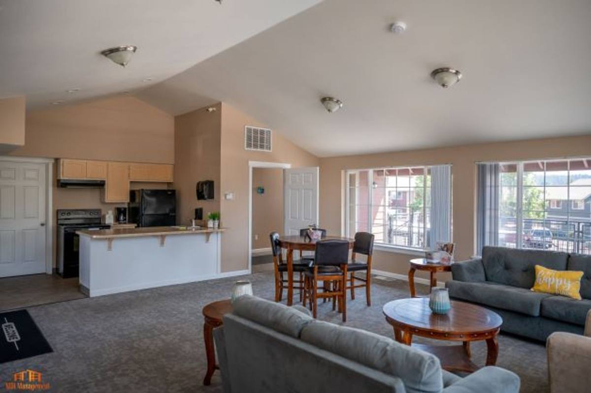 Apartment for rent at 1830 Wiltsey Rd SE, Salem, OR 97306