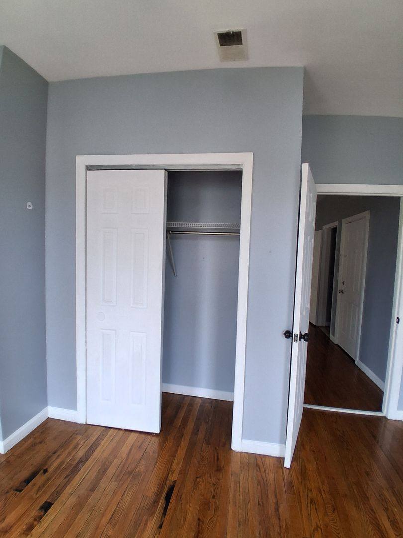 Apartment for rent at 483 Avon, Newark, NJ 07108