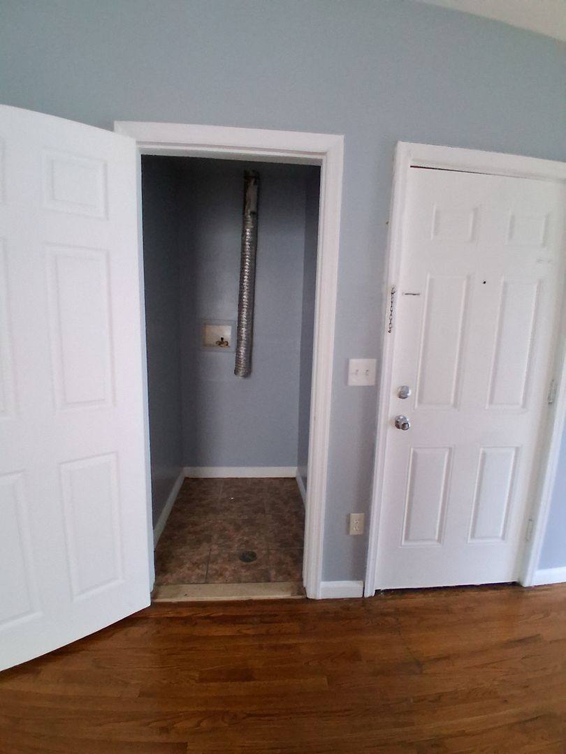 Apartment for rent at 483 Avon, Newark, NJ 07108