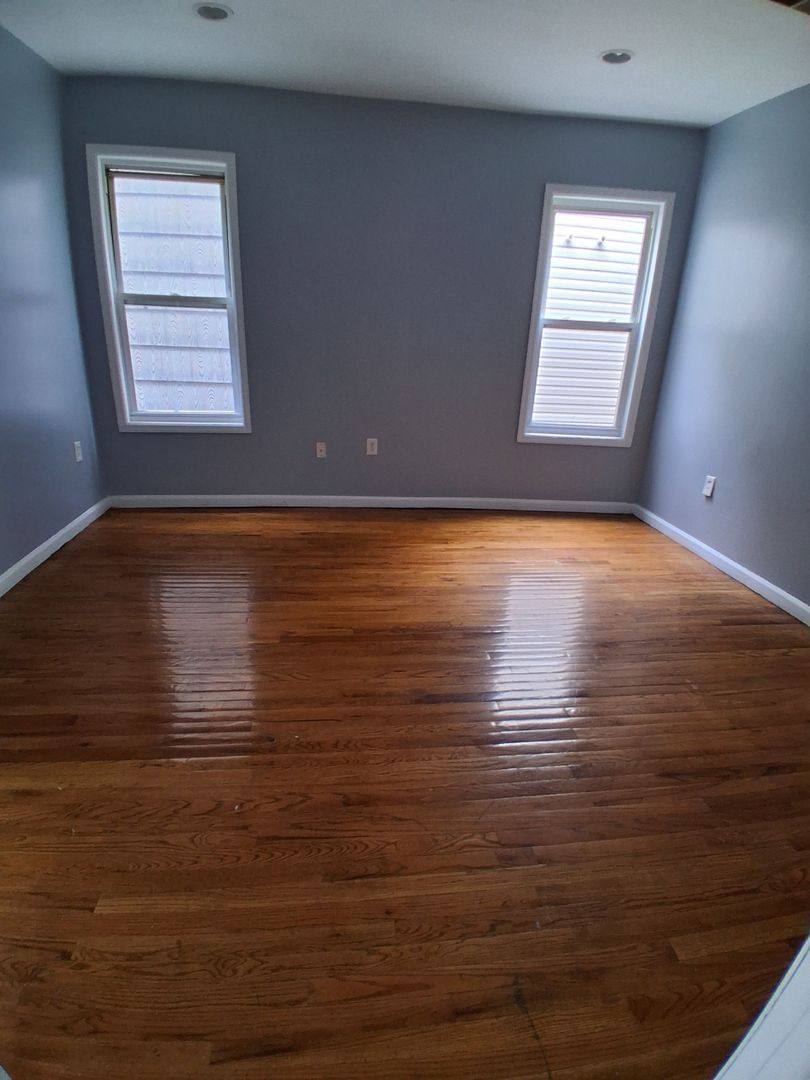 Apartment for rent at 483 Avon, Newark, NJ 07108