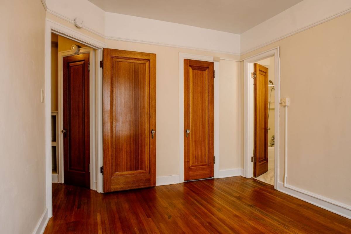 Apartment for rent at 121 5th St N, Great Falls, MT 59401