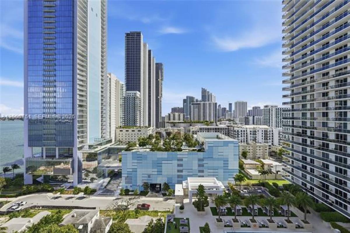 Apartment for rent at 601 NE 27th St, Miami, FL 33137
