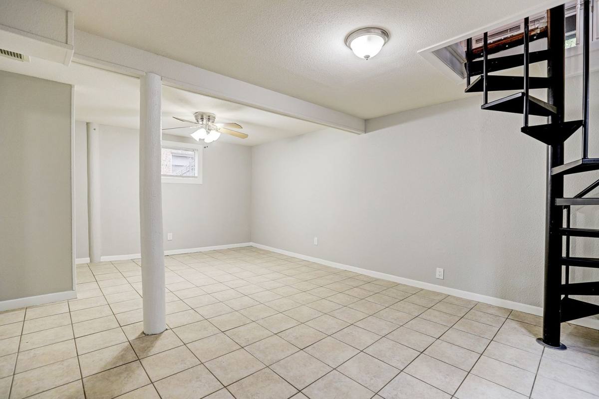 Apartment for rent at 1536 Michigan, Houston, TX 77006