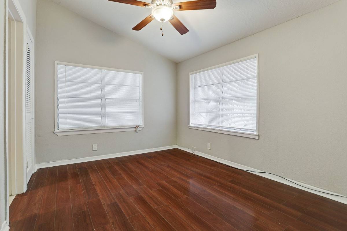 Apartment for rent at 1536 Michigan, Houston, TX 77006