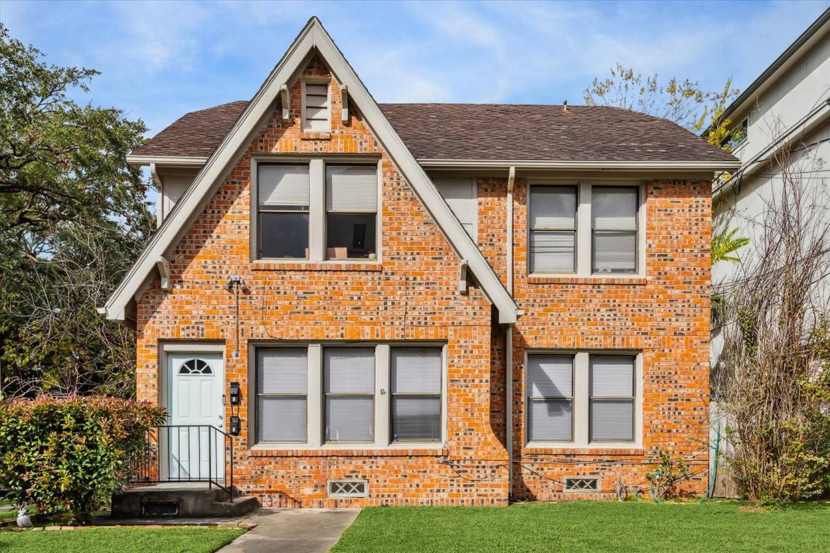 Apartment for rent at 1536 Michigan, Houston, TX 77006