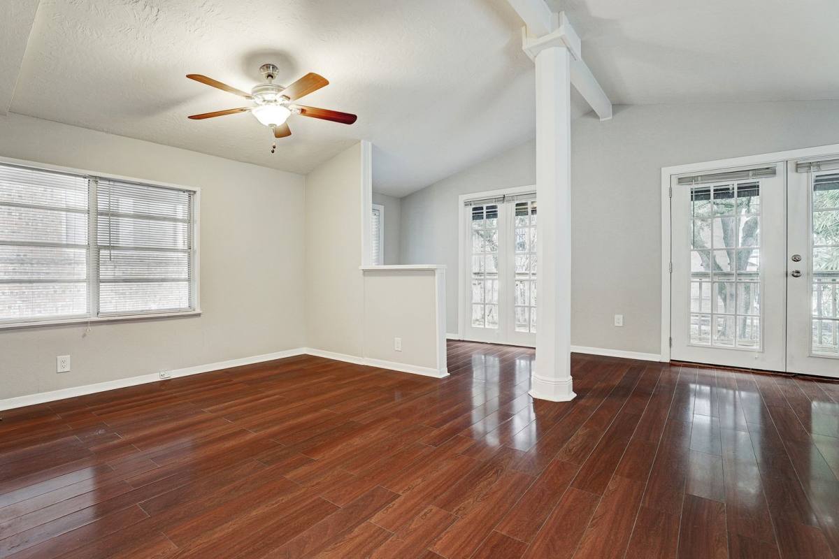 Apartment for rent at 1536 Michigan, Houston, TX 77006