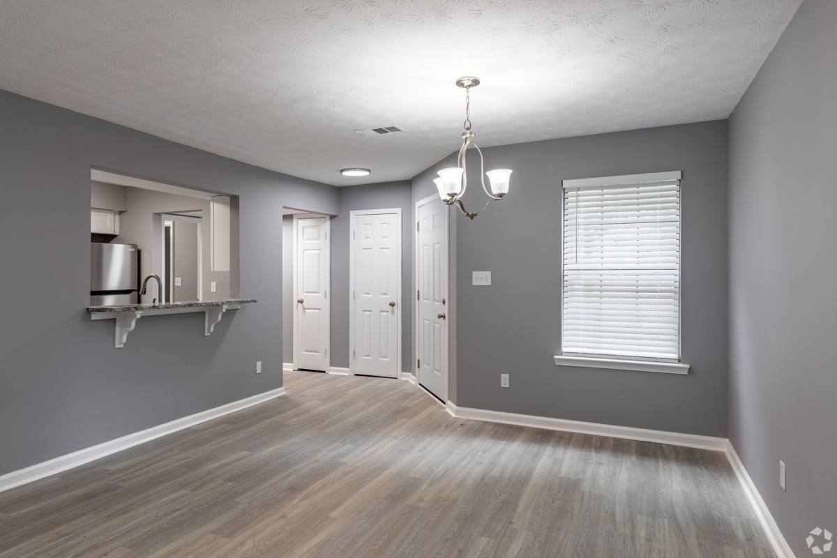 Apartment for rent at 563 Briar Hill Court, Riverdale, GA 30274