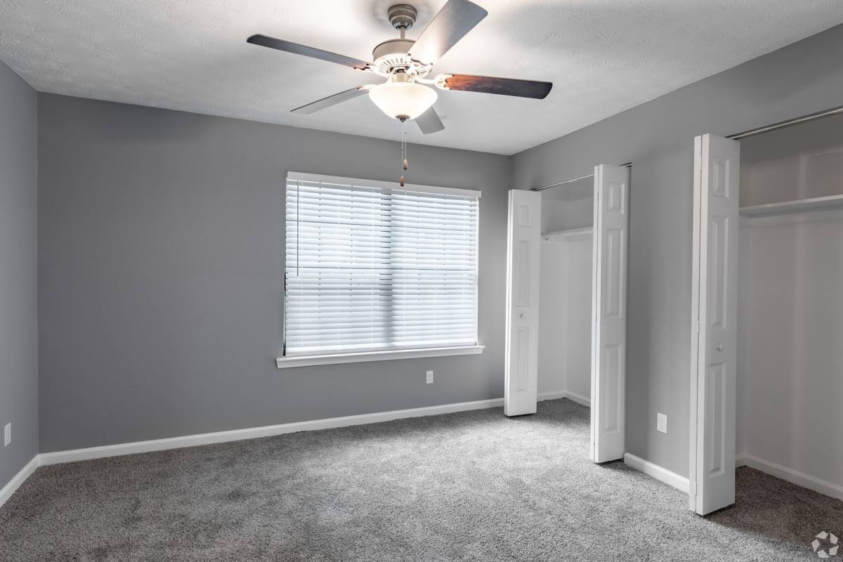Apartment for rent at 563 Briar Hill Court, Riverdale, GA 30274