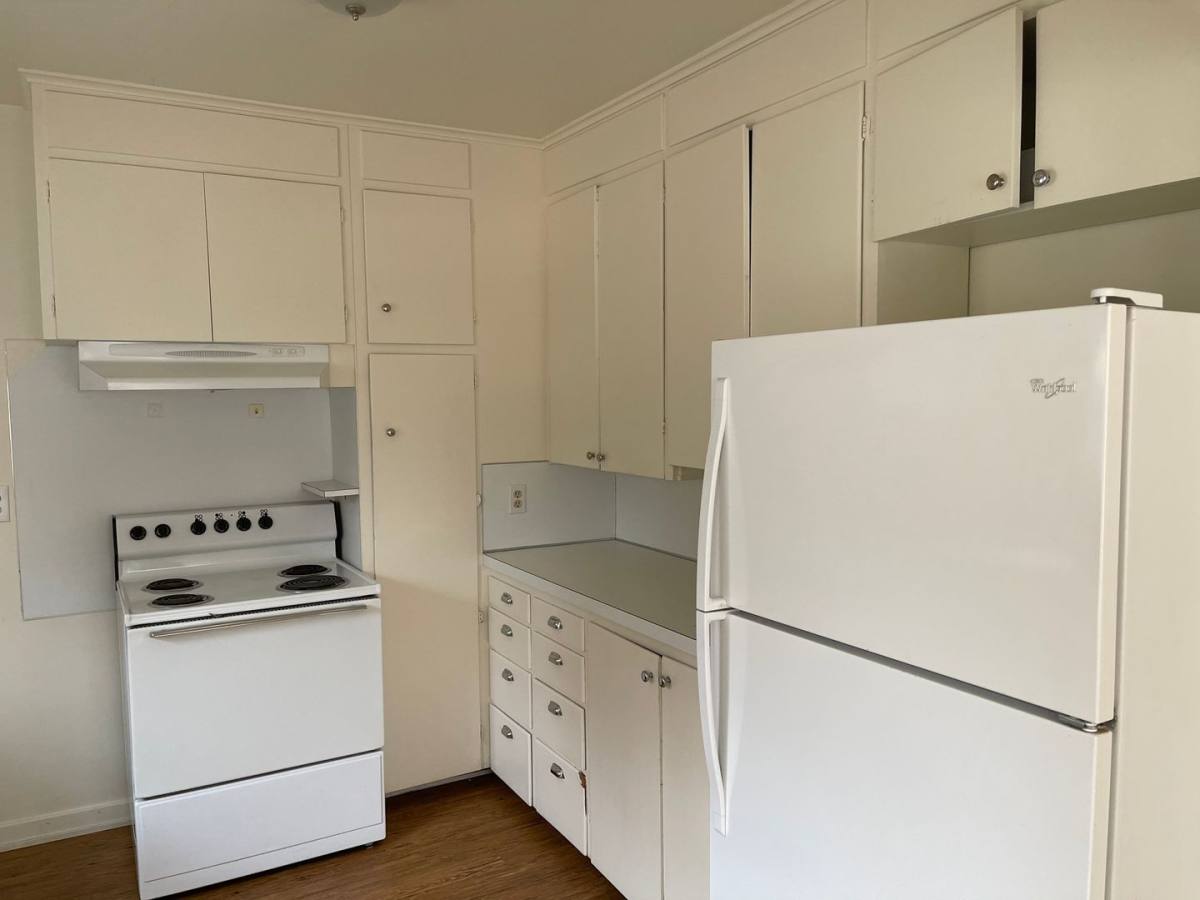 House for rent at 655 W Fairhaven St, Roseburg, OR 97471