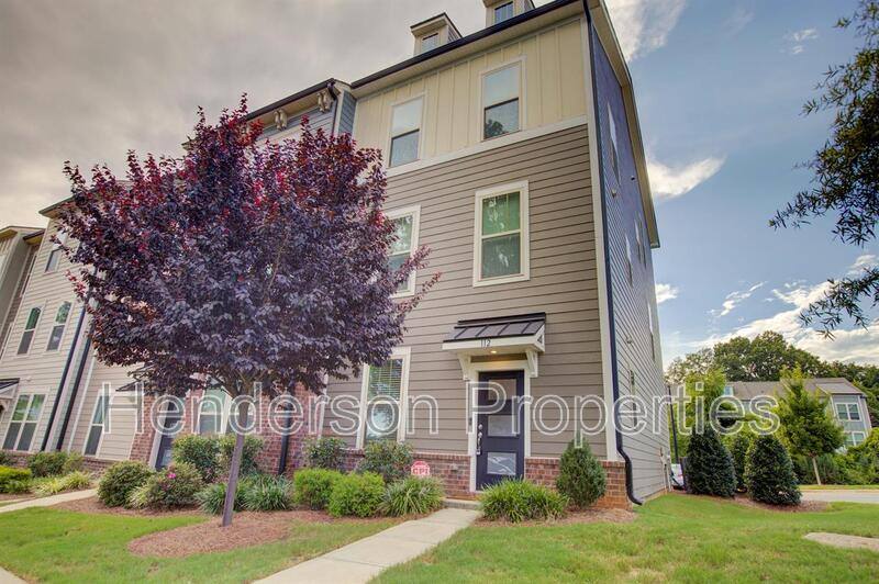 Townhouse for rent at 112 Judson Ave, Charlotte, NC 28208