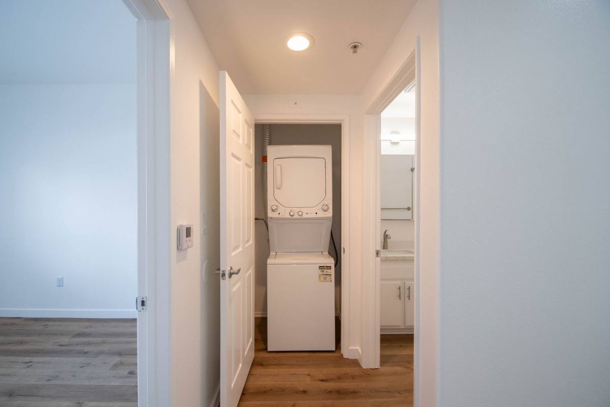 Apartment for rent at 11311 Morrison St, North Hollywood, CA 91601