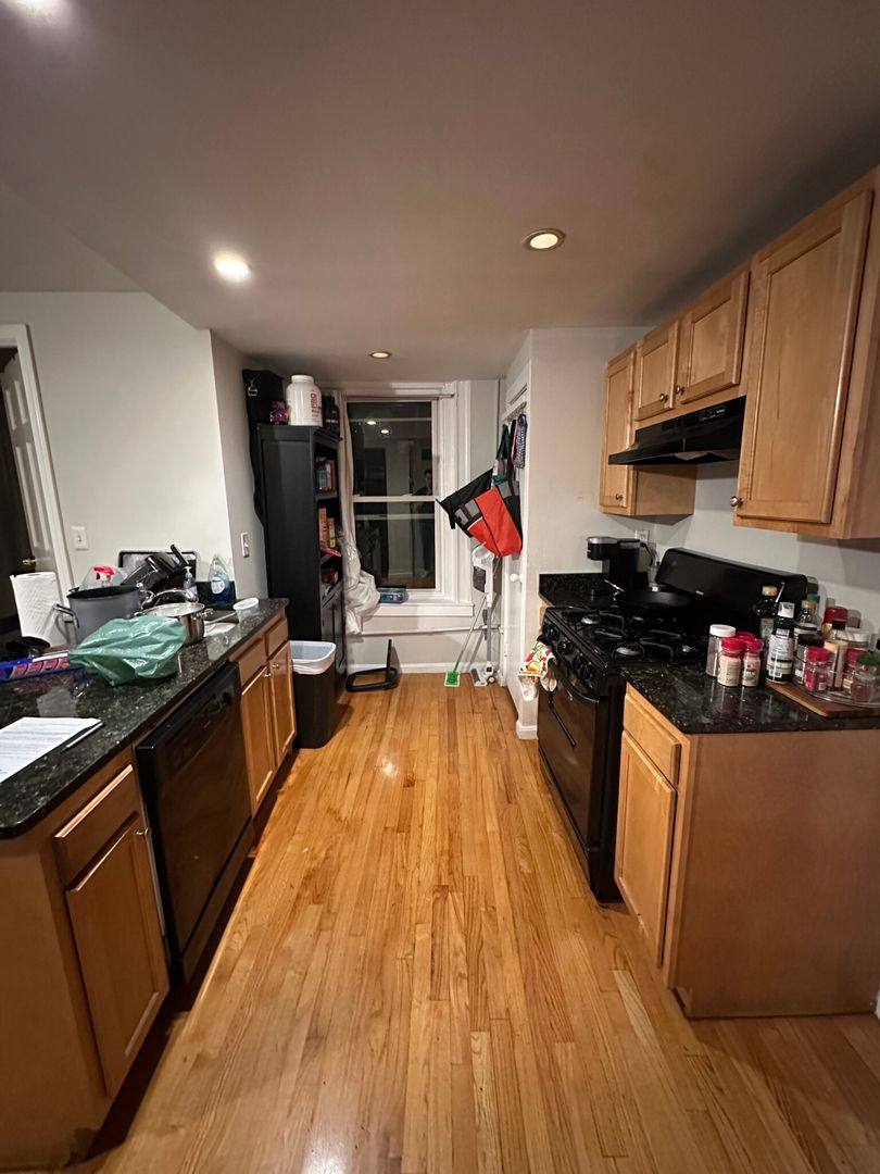 Apartment for rent at 28 Fleet St #7F, Boston, MA 02113