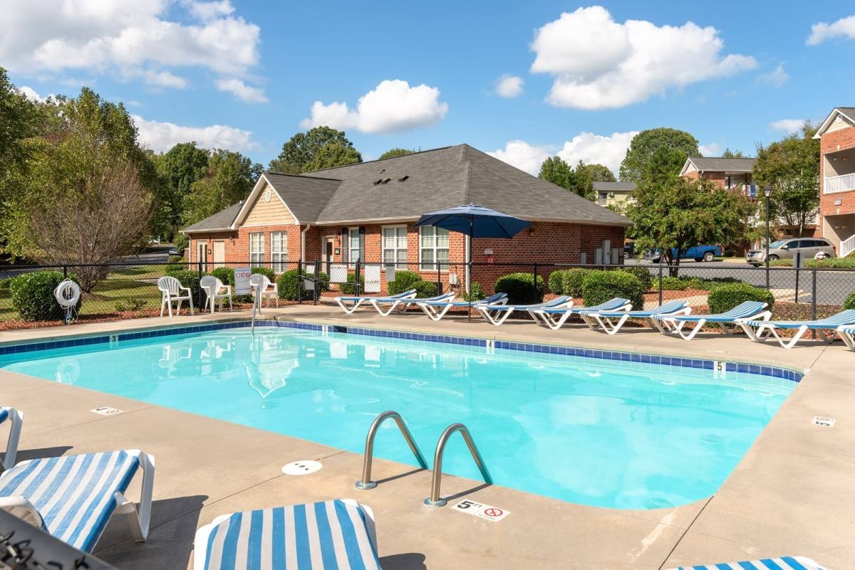 Apartment for rent at 2276 N Fayetteville St, Asheboro, NC 27203