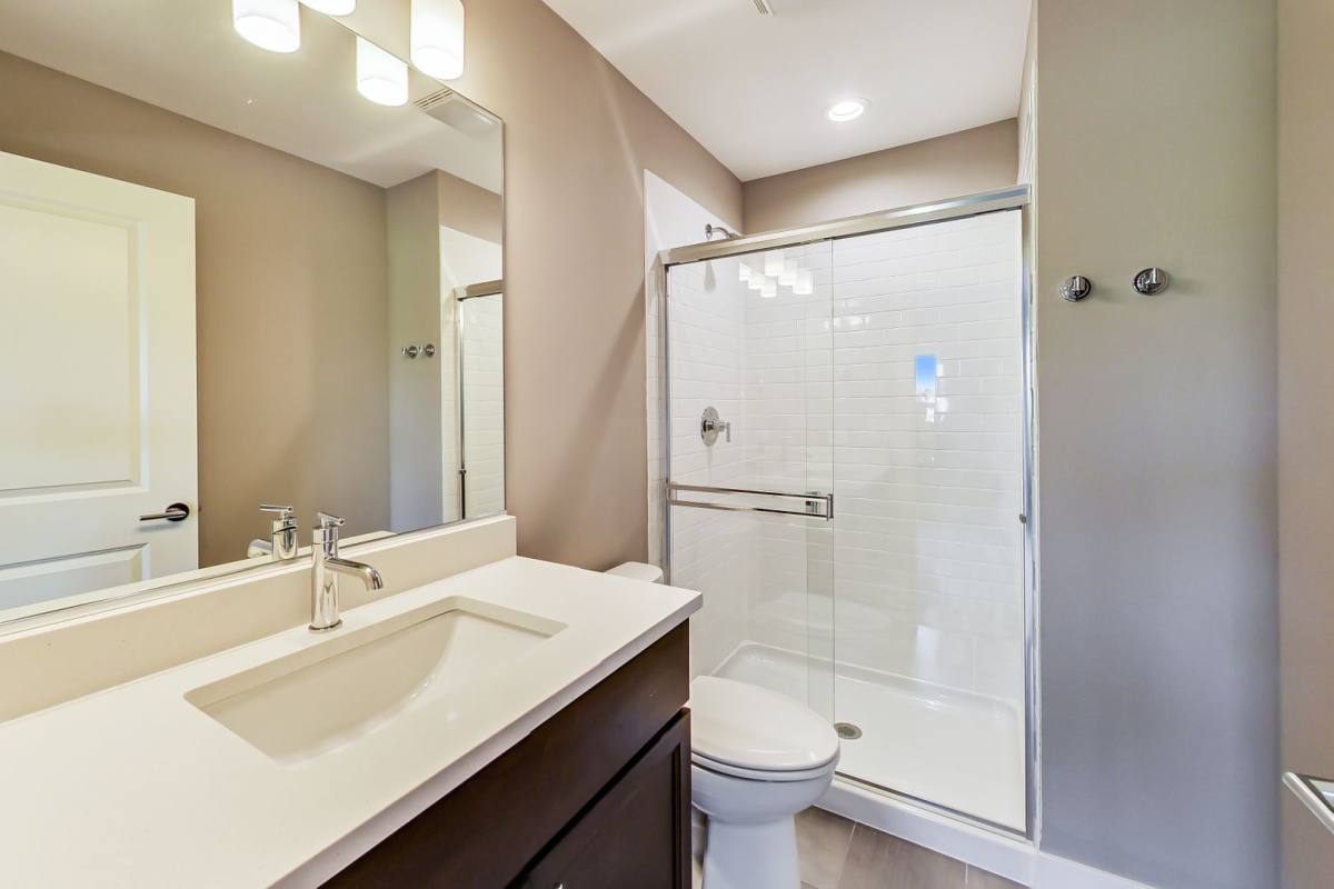 Apartment for rent at 25 Clay Ave, Highwood, IL 60040