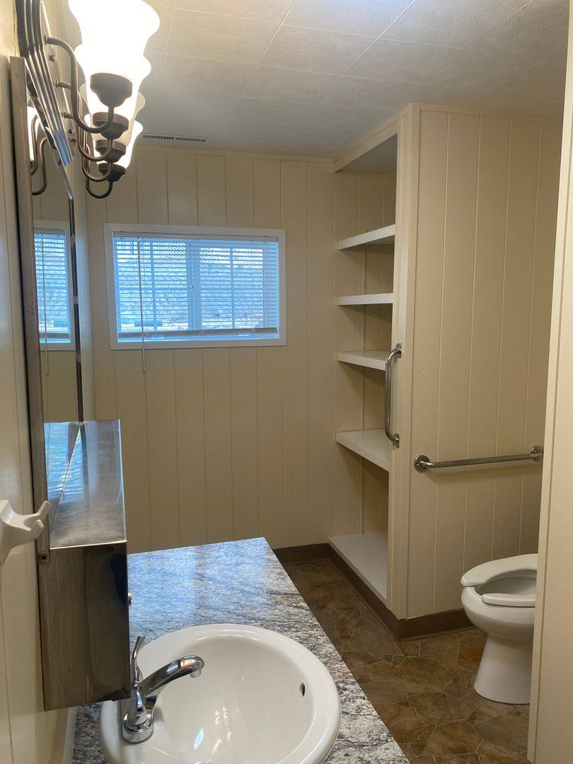Apartment for rent at 6407 Harvey B, Klamath Falls, OR 97603