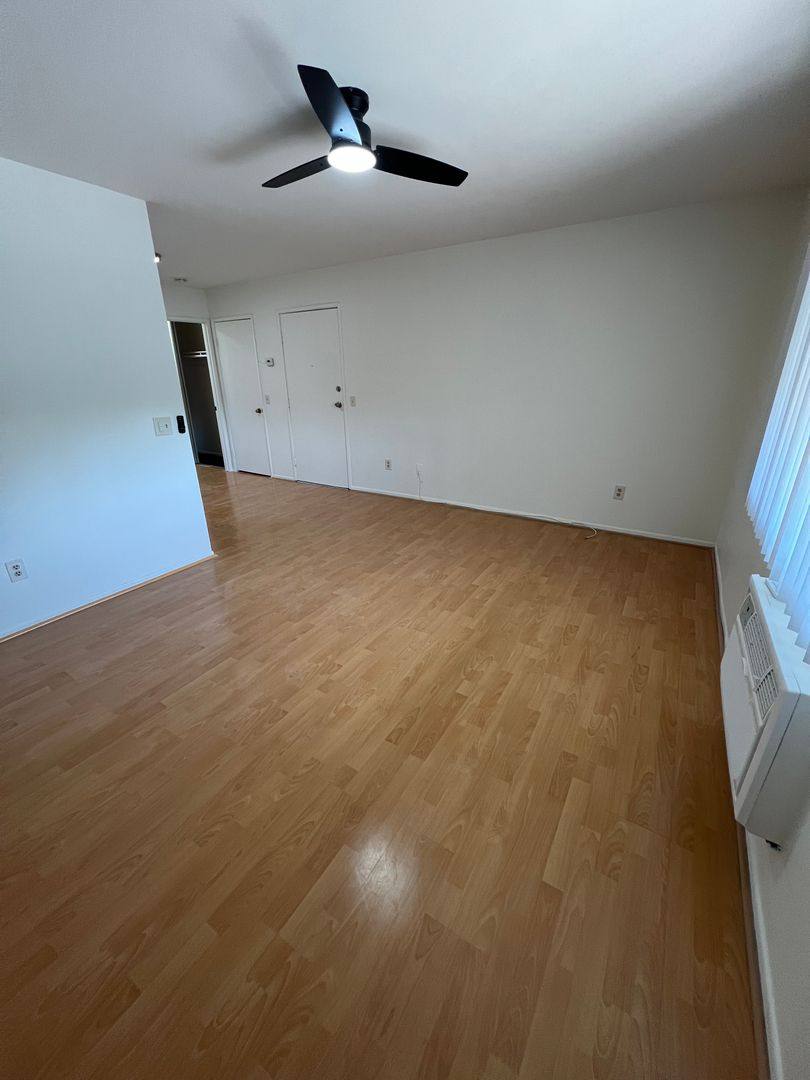 Apartment for rent at 1001 Orange Grove Ave, Glendale, CA 91205