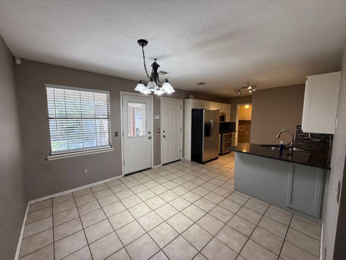House for rent at 1404 SW 22nd St, Oklahoma City, OK 73170