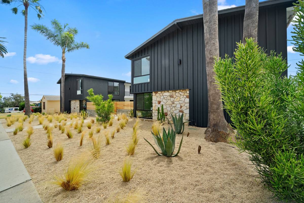 Apartment for rent at 1725 Freeman Ave, Long Beach, CA 90804