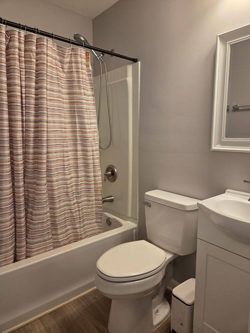 House for rent at 217 Foxwood Dr, Maiden, NC 28650