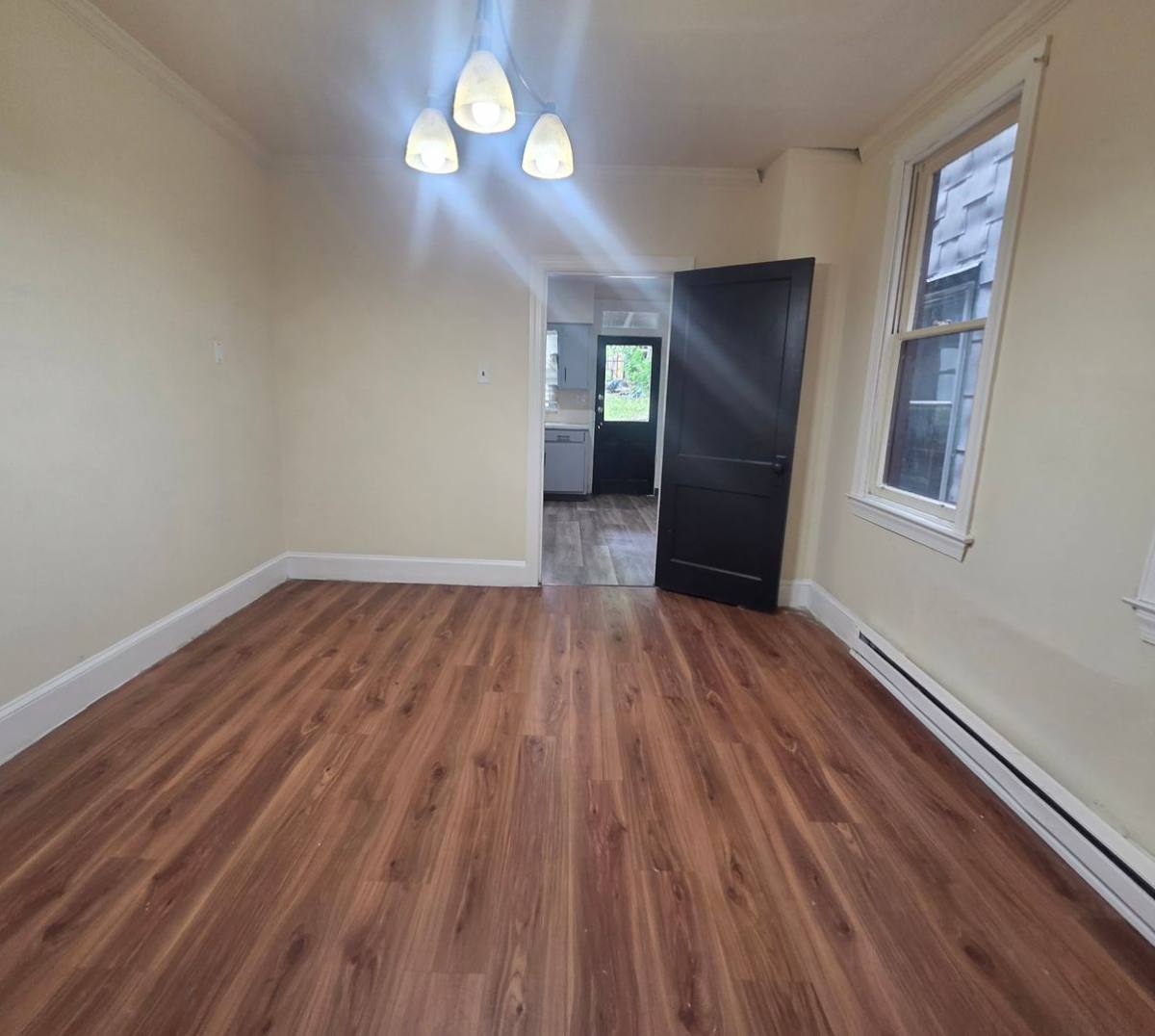 House for rent at 721 W Market St, Pottsville, PA 17901