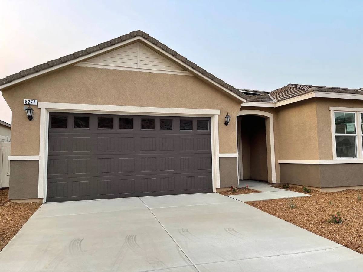 House for rent at 8277 Country Mile Lane, Riverside, CA 92507