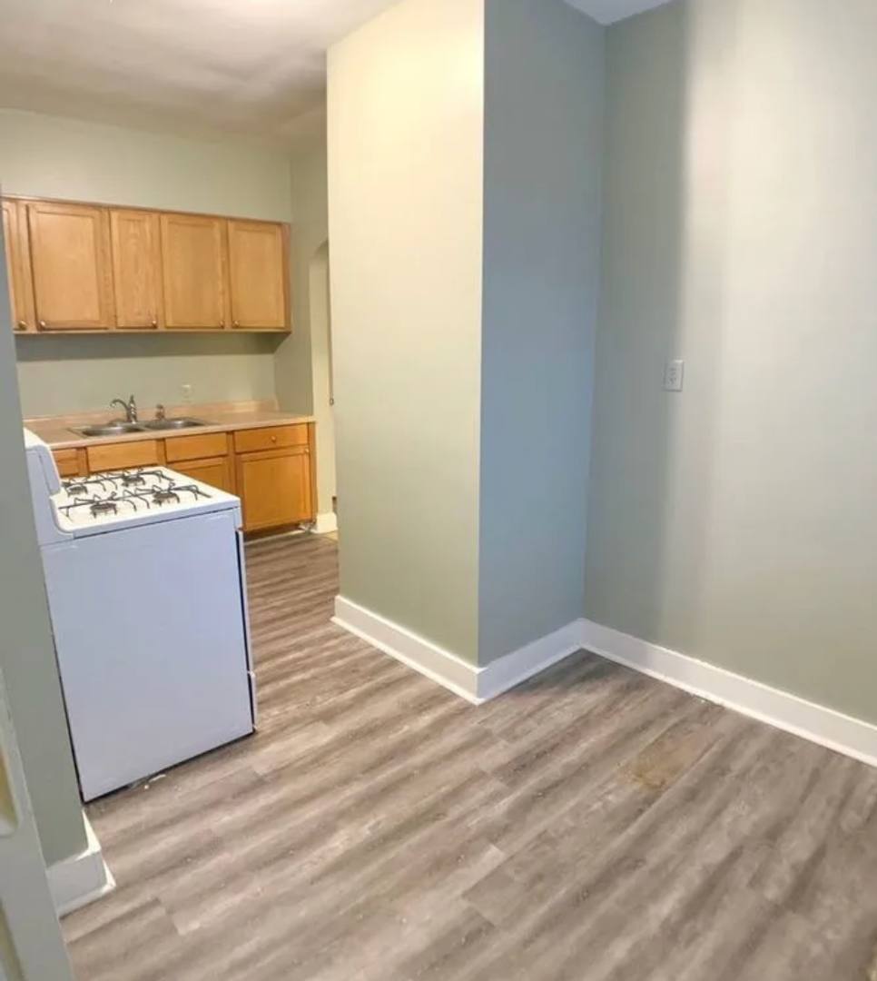 Apartment for rent at 939 College Ave, Racine, WI 53403