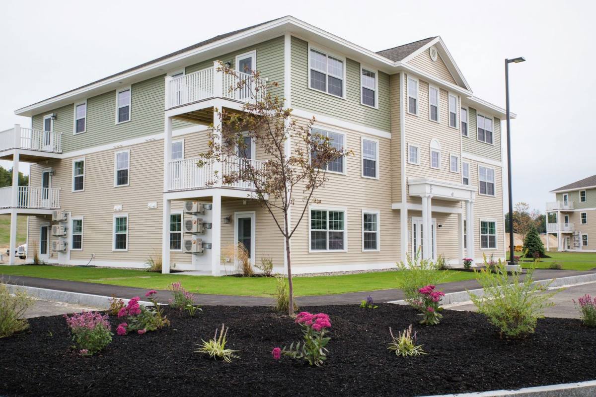 Apartment for rent at 70 B Premier Dr, Lisbon, ME 04250