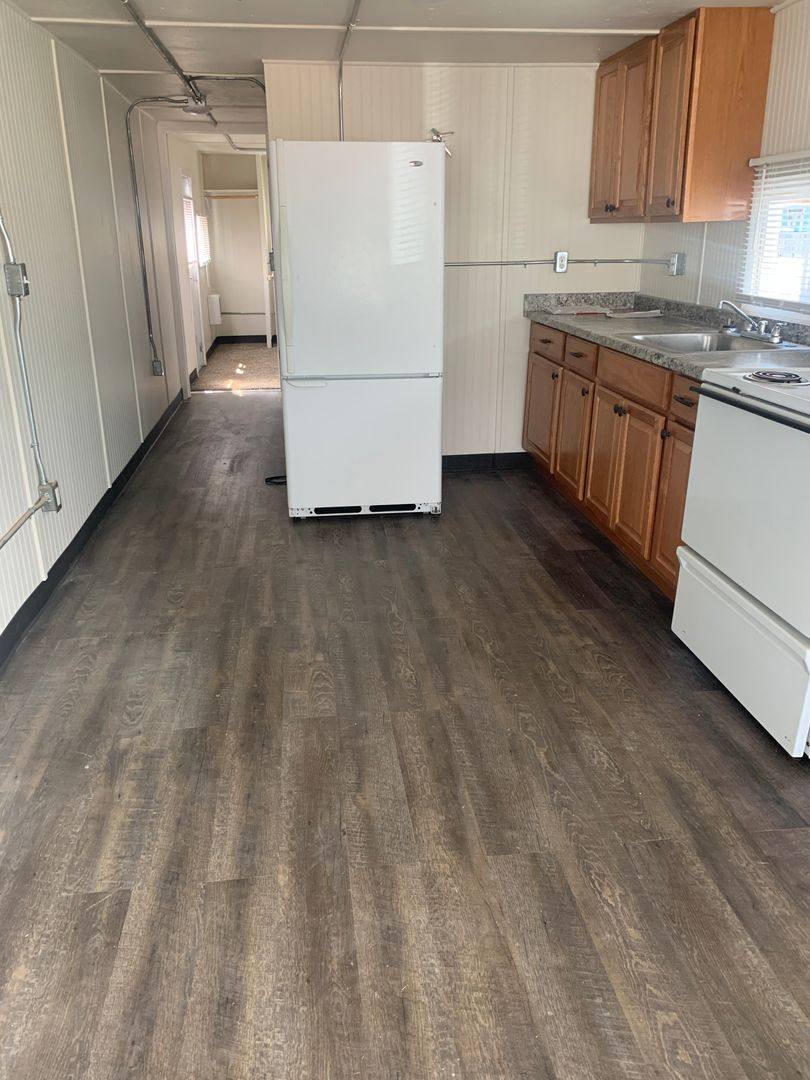 Apartment for rent at 102 E California St, Yakima, WA 98903