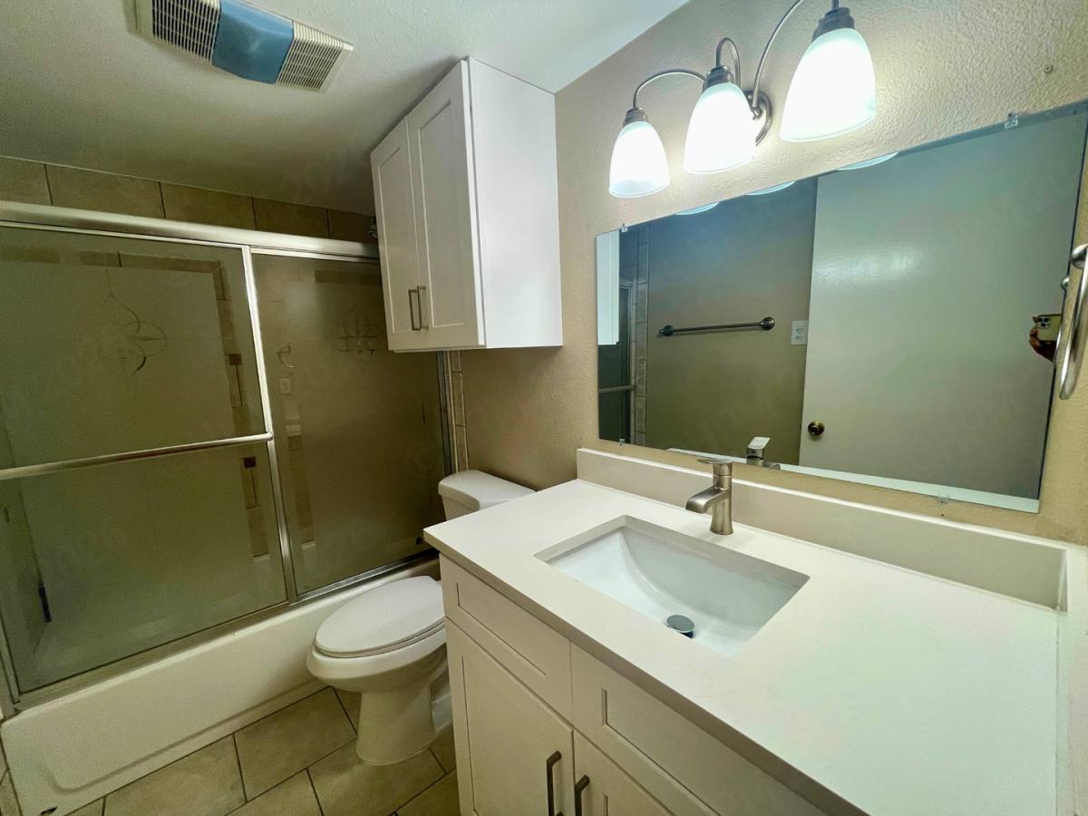 Condo for rent at 6718 Callaghan, San Antonio, TX 78229