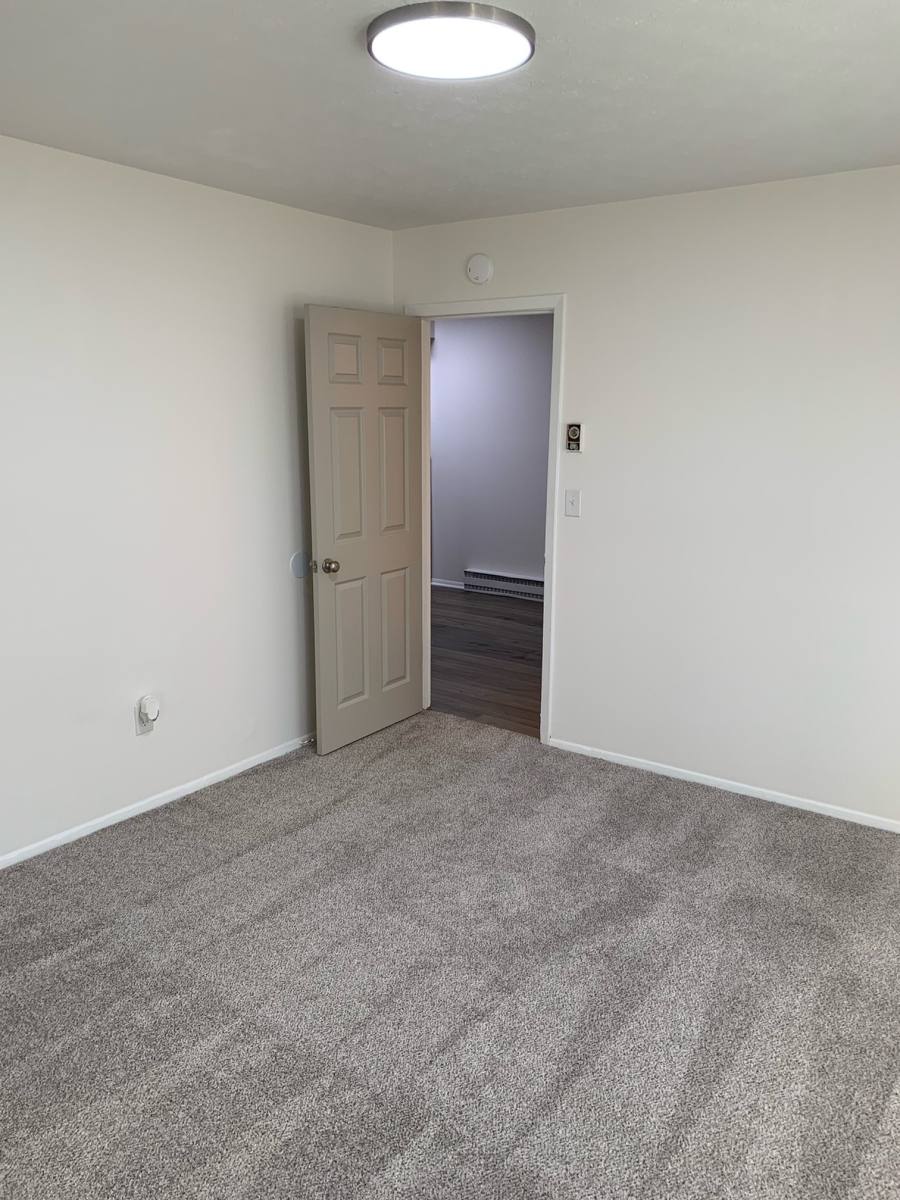 Apartment for rent at 1140 N Franklin Rd, Greenville, SC 29617