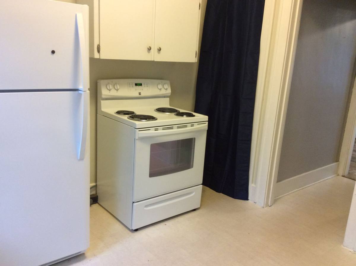 Apartment for rent at 213 2nd Ave E, Dickinson, ND 58601
