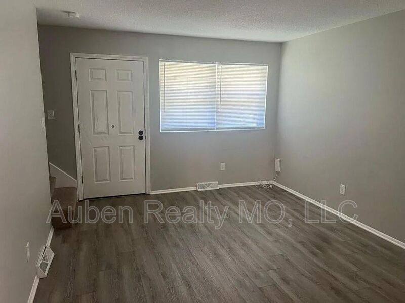 Apartment for rent at 6135-6141 Farrow Ave 6135, Kansas City, KS 66104