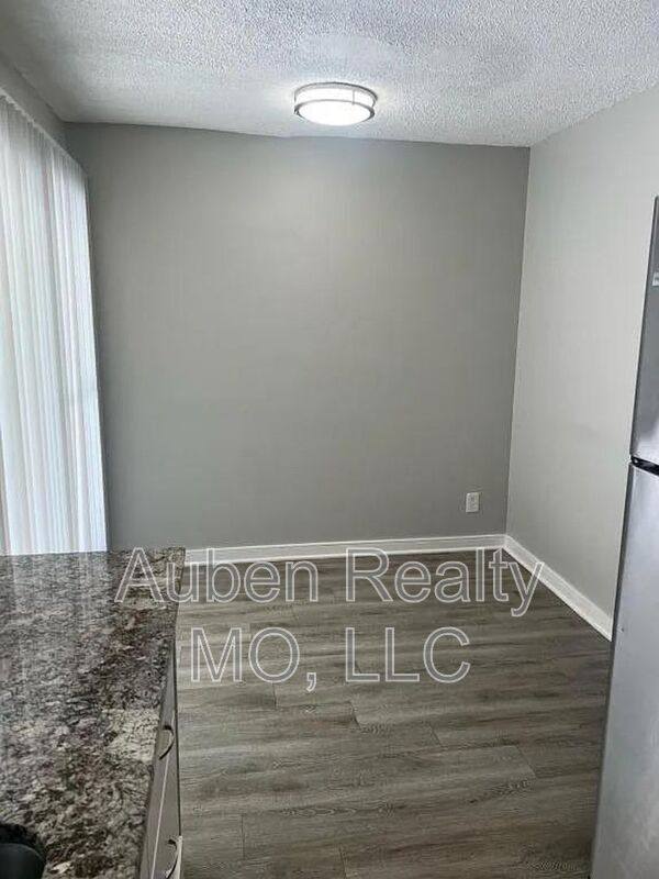 Apartment for rent at 6135-6141 Farrow Ave 6135, Kansas City, KS 66104