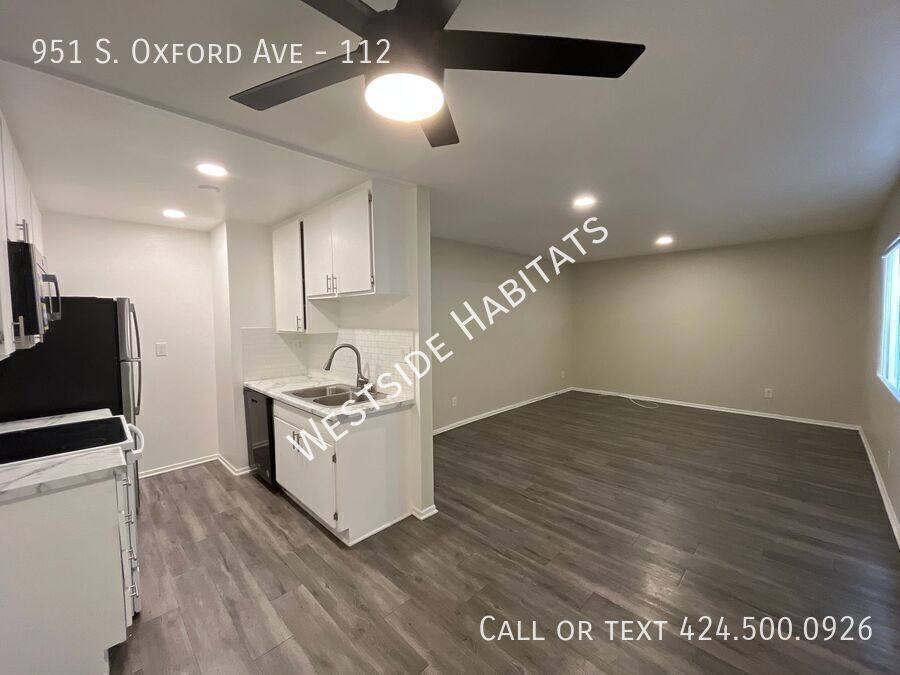 Apartment for rent at 951 S Oxford Ave, Los Angeles, CA 90006