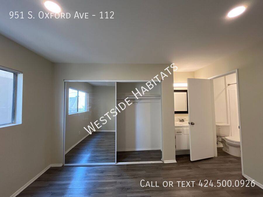Apartment for rent at 951 S Oxford Ave, Los Angeles, CA 90006