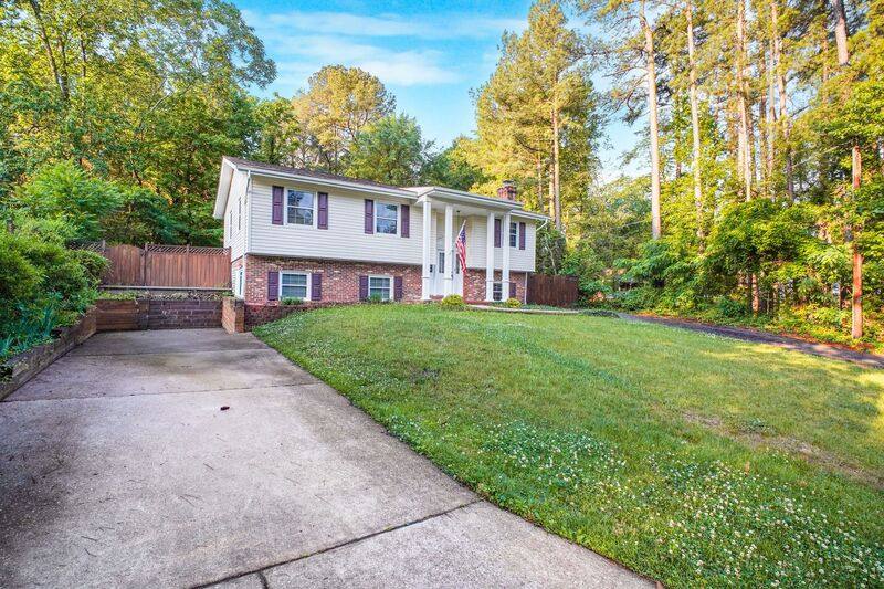 House for rent at 948 Ficklen Rd, Fredericksburg, VA 22405
