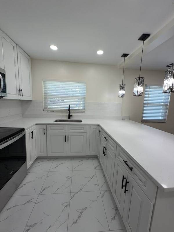 House for rent at 270 W Pineloch Ave #A, Orlando, FL 32806