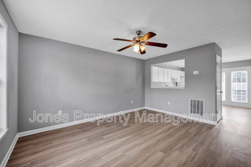 Townhouse for rent at 500 Jackson Park Rd #12, Kannapolis, NC 28083