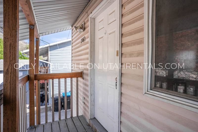 Condo for rent at 2059 S State St, Provo, UT 84606