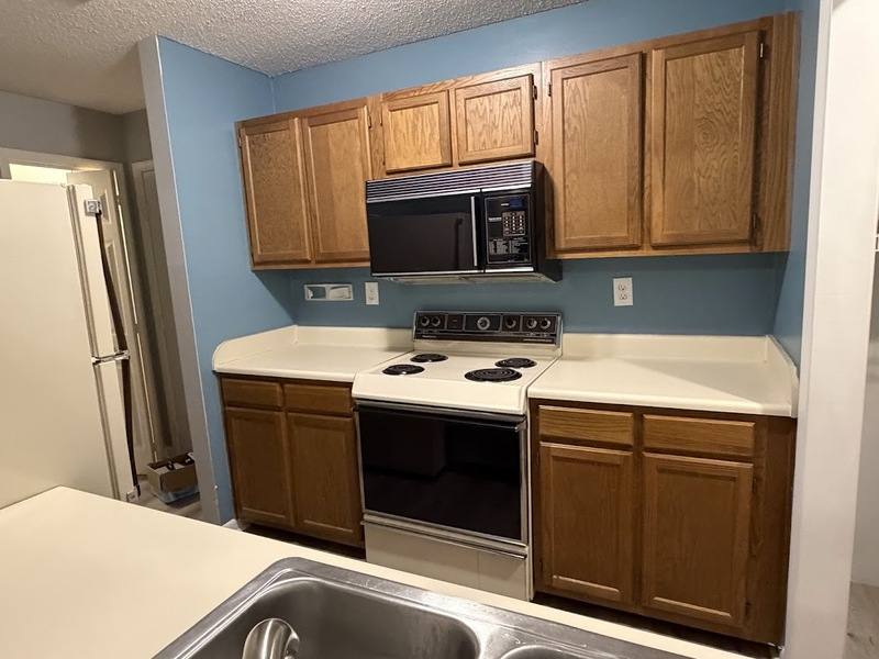 Condo for rent at 4947 7 Pine Circle NW, Huntsville, AL 35816