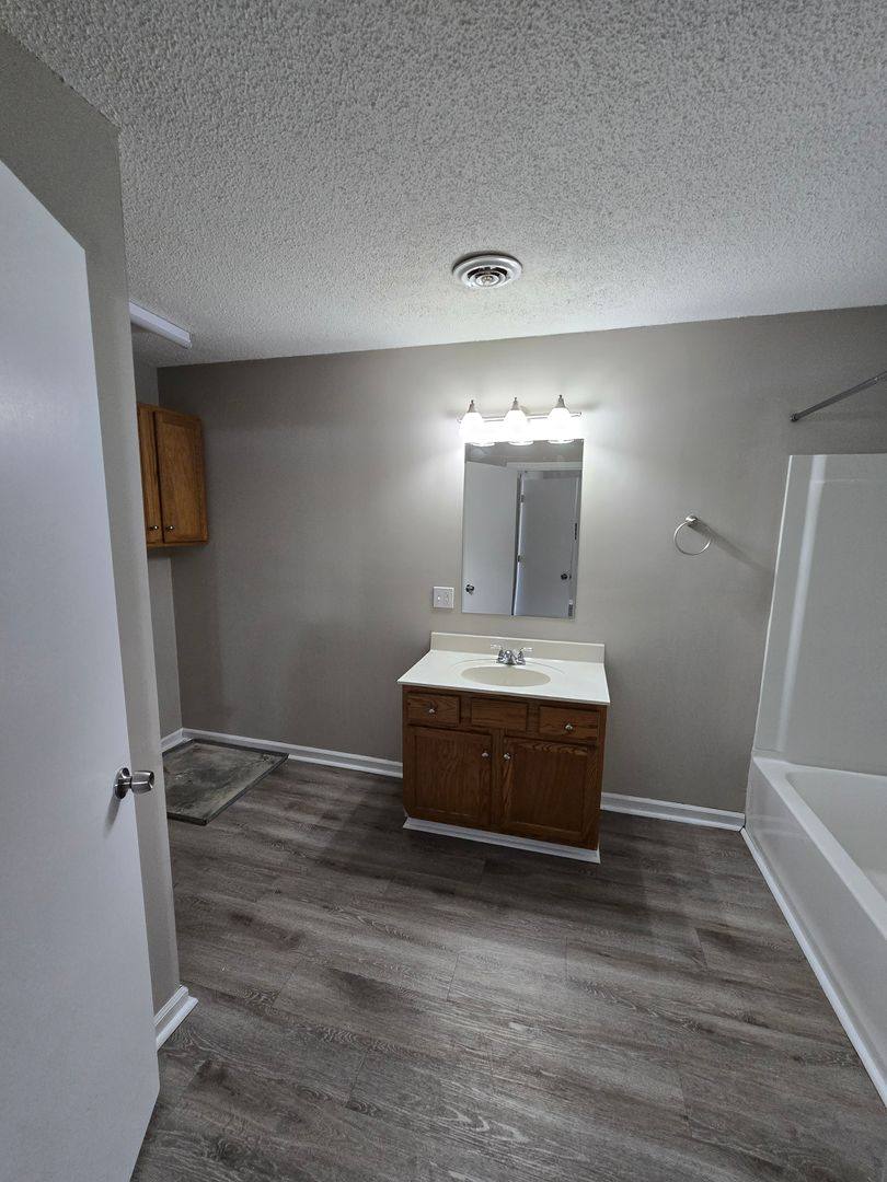 Townhouse for rent at 900 Cooks Valley Rd, Kingsport, TN 37664