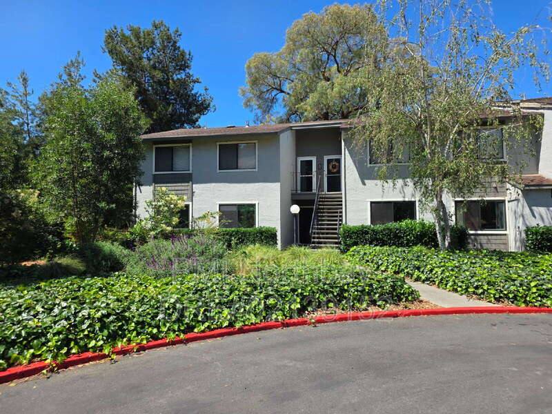 Condo for rent at 900 Cambridge Dr #185, Benicia, CA 94510