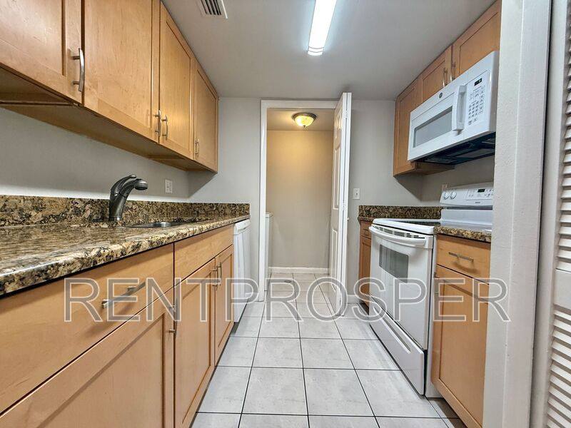 Apartment for rent at 6104 Curry Ford Rd #108, Orlando, FL 32822