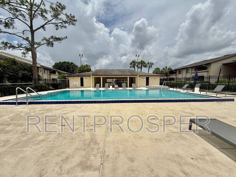 Apartment for rent at 6104 Curry Ford Rd #108, Orlando, FL 32822