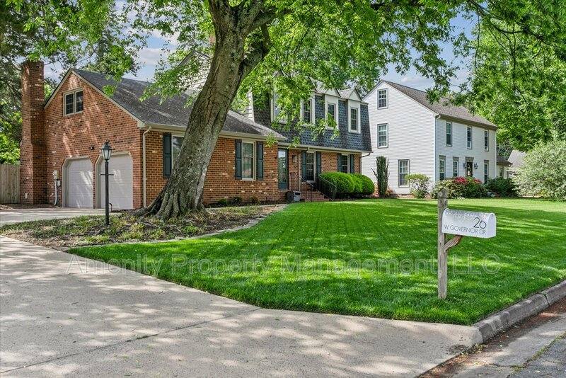 House for rent at 26 W Governor Dr, Newport News, VA 23602